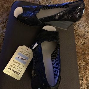 Tom's Sequined black peep toe wedges